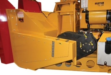 RPM36R industrial snow blower is equipped with belt drive system